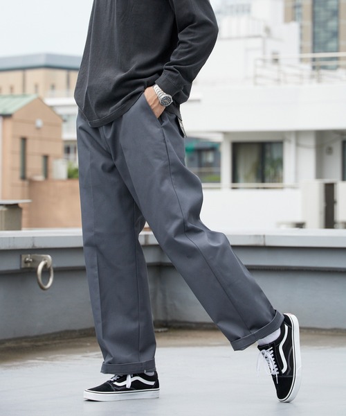 Dickies(ディッキーズ)の「Dickies/ディッキーズ 877 WORK PANTS LENGTH30inch ワークパンツ ルーズフィット レングス30インチ チノパンツ テーパード ワイド ストリート スケーター メンズ レディース 2026年 秋 秋服 冬 冬服(チノパンツ・メンズ・チャコールグレー/ブラック/ダークブラウン/カーキ・32inch/30inch/34inch)」の18枚目の写真