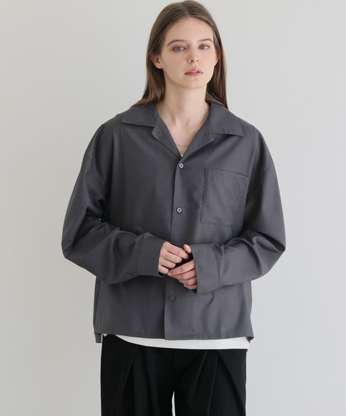 ELLUV(エルブ)の「【ELLUV/エルヴ】ファインドレープTRクロス ショート丈 2way レギュラー/オープンカラーシャツ(シャツ/ブラウス・メンズ・グレー/ホワイト/ダークブラック・S/M/L)」の17枚目の写真