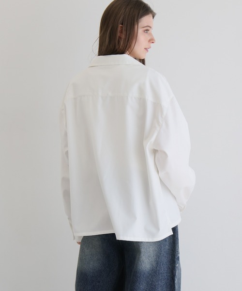 ELLUV(エルブ)の「【ELLUV/エルヴ】ファインドレープTRクロス ショート丈 2way レギュラー/オープンカラーシャツ(シャツ/ブラウス・メンズ・グレー/ホワイト/ダークブラック・S/M/L)」の12枚目の写真
