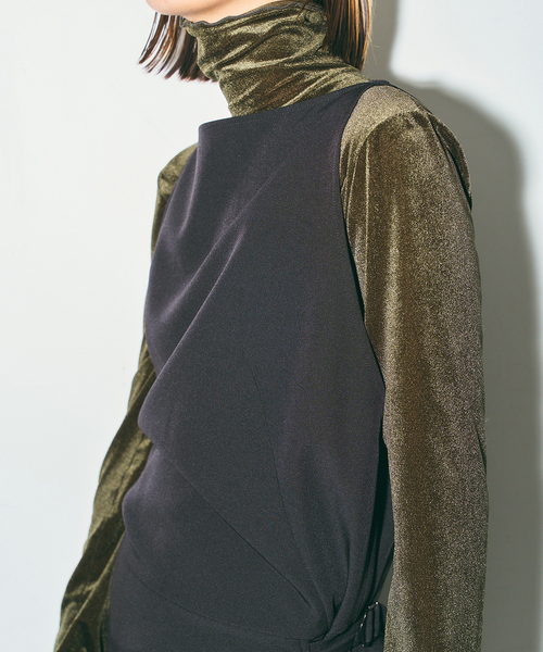 CITYSHOP(シティーショップ)の「SHEER VELOR HIGH NECK TOP:カットソー(Tシャツ/カットソー・レディース・ブラック/ピンク/カーキ・FREE)」の9枚目の写真
