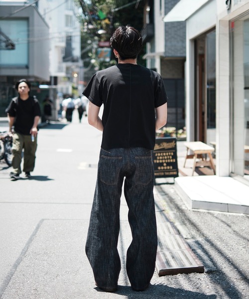 NVRFRGT（ネヴァーフォーゲット）の「【NVRFRGT】3D TWISTED WIDE LEG JEANS / NF252P06（デニムパンツ・メンズ・ブルー・1/2/3）」の13枚目の写真