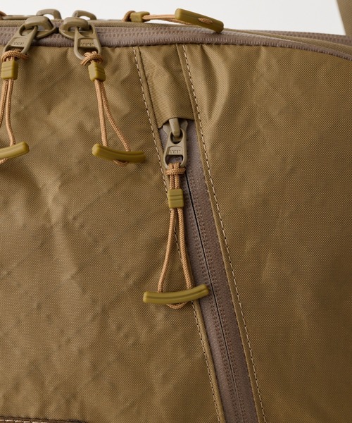 WILD THINGS(ワイルドシングス)の「ECOPAK×コーデュラ高堅牢仕様【WILD THINGS】DURABLE MESSENGER(メッセンジャーバッグ・レディース・ブラック/オリーブ/ブラウン・ONE SIZE)」の20枚目の写真