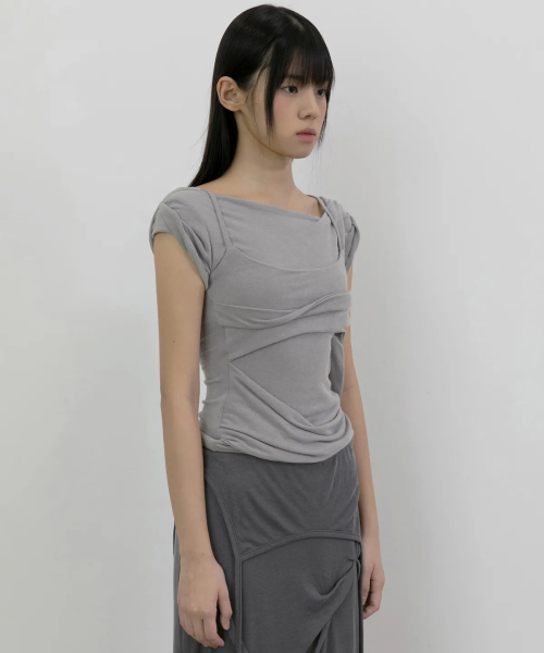 FLAREUP(フレアアップ)の「Layered Bustier T-Shirt (FL-108_Gray)(Tシャツ/カットソー・レディース・ライトグレー・OS)」の5枚目の写真
