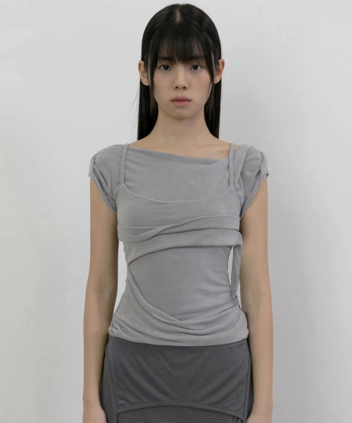 FLAREUP(フレアアップ)の「Layered Bustier T-Shirt (FL-108_Gray)(Tシャツ/カットソー・レディース・ライトグレー・OS)」の9枚目の写真
