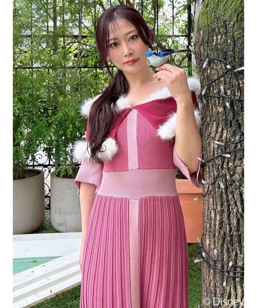 MERCURYDUO(マーキュリーデュオ)の「【ディズニーコレクション】美女と野獣/ファーケープニットワンピース(ワンピース・レディース・ピンク・SMALL/MEDIUM/FREE)」の18枚目の写真