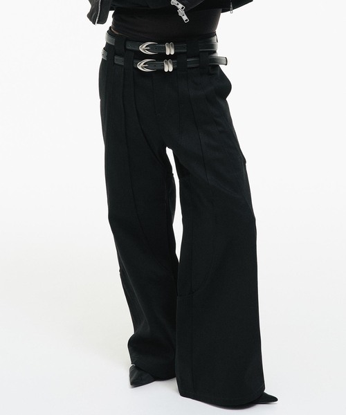 GOAT ESSENCE(ゴートエッセンス)の「GOAT ESSENCE / ゴートエッセンス TUCK CURVED WIDE PANTS(スラックス・メンズ・ブラック/グレー・2/1)」の5枚目の写真