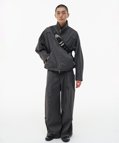 GOAT ESSENCE(ゴートエッセンス)の「GOAT ESSENCE / ゴートエッセンス TUCK CURVED WIDE PANTS(スラックス・メンズ・ブラック/グレー・2/1)」の6枚目の写真
