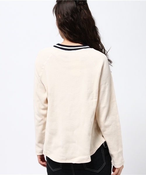 Chico（チコ）の「【who's who Chico】ラインリブワッフル長袖プルオーバー（Tシャツ/カットソー・レディース・ホワイト/アイボリー/ライトグレー・FREE）」の6枚目の写真