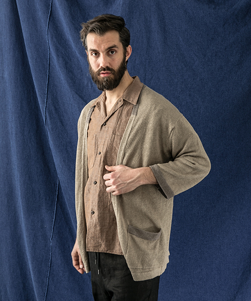 WORK NOT WORK URBAN RESEARCH(ワークノットワークアーバンリサーチ)の「WORK NOT WORK リネンレイバーニットカーディガン(カーディガン/ボレロ・メンズ・ベージュ/ネイビー/グレー・MEDIUM/LARGE/SMALL)」の22枚目の写真