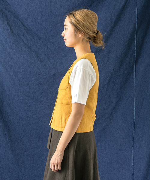 WORK NOT WORK URBAN RESEARCH（ワークノットワークアーバンリサーチ）の「WORK NOT WORK　エドワーディアンベスト（ベスト・レディース・マスタード/チャコールグレー・MEDIUM/SMALL）」の3枚目の写真