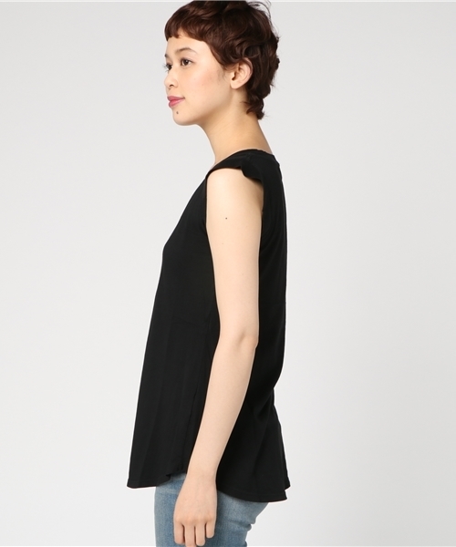 SHIPS（シップス）の「CAL.Berries:COASTAL TEE（Tシャツ/カットソー・レディース・ライトホワイト/ピンク/ブラック/クリーム・ONE SIZE）」の6枚目の写真