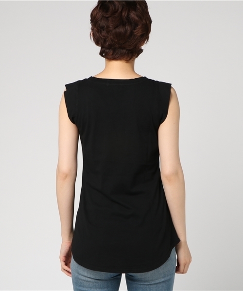 SHIPS（シップス）の「CAL.Berries:COASTAL TEE（Tシャツ/カットソー・レディース・ライトホワイト/ピンク/ブラック/クリーム・ONE SIZE）」の7枚目の写真