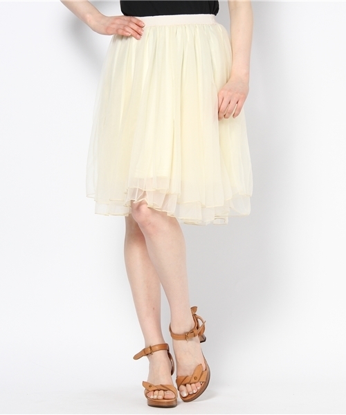 Chico(チコ)の「ラウンドチュールSK(スカート・レディース・ホワイト/アイボリー/イエロー・FREE)」の1枚目の写真
