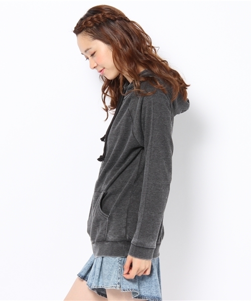 WEGO（ウィゴー）の「ピグメント加工スウェットZIPパーカー（パーカー・レディース・ブラック/ネイビー/レッド・FREE）」の4枚目の写真