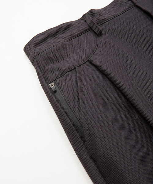 rehacer(レアセル)の「Honeycomb Tuck Wide Pants(スラックス・メンズ・ネイビー/ブラック・LARGE/MEDIUM/SMALL)」の6枚目の写真