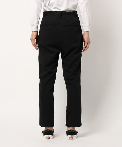 rehacer(レアセル)の「Honeycomb Tuck Wide Pants(スラックス・メンズ・ネイビー/ブラック・LARGE/MEDIUM/SMALL)」の3枚目の写真