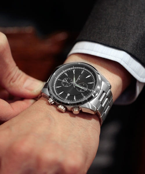 NANO universe（ナノユニバース）の「Vertical クロノグラフ（アナログ腕時計・メンズ・ブラック/ブラウン/シルバー・FREE）」の3枚目の写真