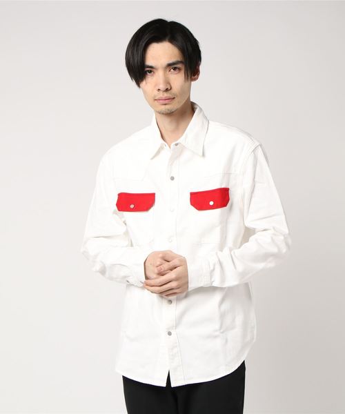 Calvin Klein(カルバン・クライン)の「カラーコントラスト ウェスタンシャツ(シャツ/ブラウス・メンズ・ホワイト/レッド・LARGE/MEDIUM/SMALL)」の1枚目の写真