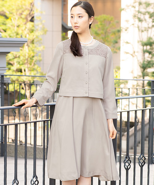 レース切替ノーカラージャケット フレアワンピースの2点セットアップセレモニースーツ 入学式 入園式 卒業式 卒園式 七五三対応フォーマルママスーツ セットアップ Girl ガール のファッション通販 Zozotown