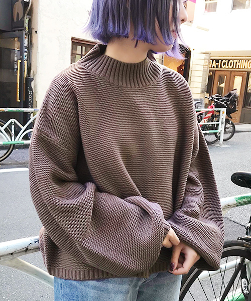 apres jour(アプレジュール)の「そでボリュームニット【ZOZOTOWN限定アイテム】(ニット/セーター・レディース・アイボリー/ラベンダー/ベージュ/ダークブルー/モカ/ブラック/ボルドー・フリー)」の4枚目の写真