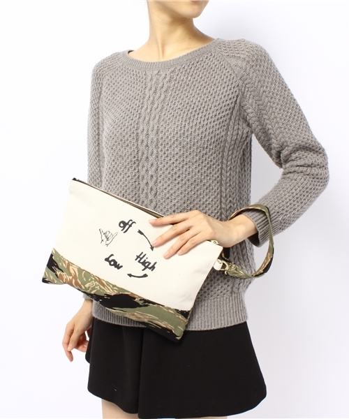 BEAMS BOY（ビームスボーイ）の「WINTER HEAVEN /  Clutch Bag（クラッチバッグ・レディース・ネイビー/その他1・ONE SIZE）」の3枚目の写真