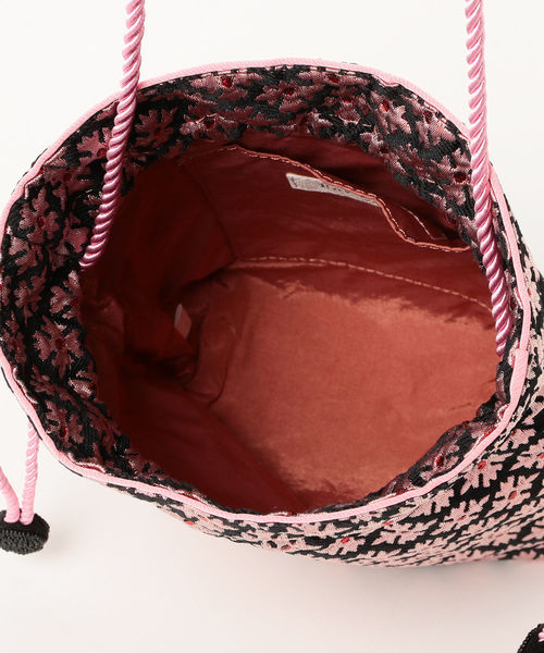 Ray BEAMS（レイビームス）の「Ray BEAMS / ジャカード 巾着 ショルダーバッグ（ショルダーバッグ・レディース・ピンク/ゴールド・ONE SIZE）」の9枚目の写真