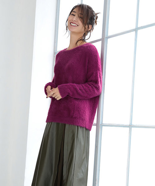 REAL CUBE(リアルキューブ)の「REAL CUBE フェザーシャギーニット(ニット/セーター・レディース・パープル/マスタード/アイボリー/ロイヤルブルー/ダークベージュ/レッドパープル・M/L)」の20枚目の写真