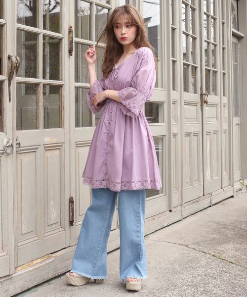 one after another NICE CLAUP（ワンアフターアナザーナイスクラップ）の「レース切替えコットンチュニック（チュニック・レディース・ブラック/オフホワイト/アイボリー/ラベンダー・FREE）」の14枚目の写真