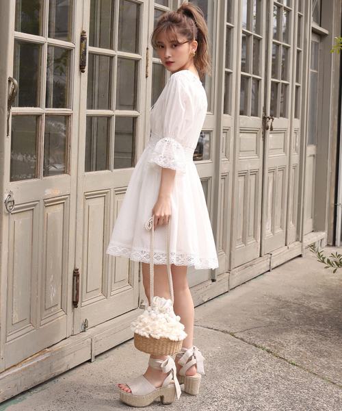 one after another NICE CLAUP（ワンアフターアナザーナイスクラップ）の「レース切替えコットンチュニック（チュニック・レディース・ブラック/オフホワイト/アイボリー/ラベンダー・FREE）」の16枚目の写真