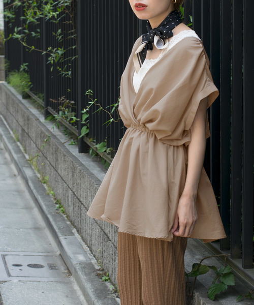 w closet(ダブルクローゼット)の「カシュクールウエストマークプルオーバー(シャツ/ブラウス・レディース・ブラック/ラベンダー/ライトベージュ・FREE)」の12枚目の写真