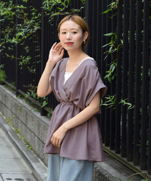 w closet(ダブルクローゼット)の「カシュクールウエストマークプルオーバー(シャツ/ブラウス・レディース・ブラック/ラベンダー/ライトベージュ・FREE)」の21枚目の写真
