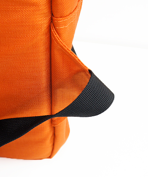 CIAOPANIC（チャオパニック）の「《WEB限定SALE価格》【The Sun And Classic/TSAC】CLASSIC DAYPACK/クラシックデイパック（バックパック/リュック・レディース・ブラック/ブラウン/グリーン/モスグリーン/ネイビー/パープル/マスタード/レッド/ワイン/オレンジ・FREE）」の17枚目の写真