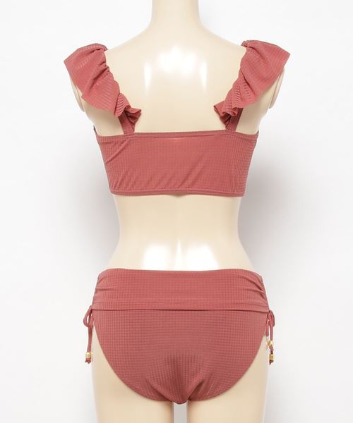 Dita（ディータ）の「【3点セット】ショルダーフレアTOPSスカート付きビキニセット【RT】（水着・レディース・ブラック/ブラウン/ピンク・M/L/XL）」の18枚目の写真