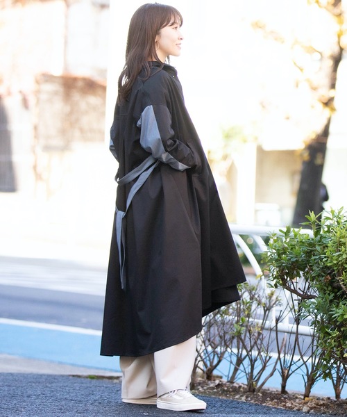 La SRIC(ラスリック)の「La SRIC/カラーブロックコートワンピース(その他アウター・レディース・ブラック/ブラウン・38h)」の11枚目の写真