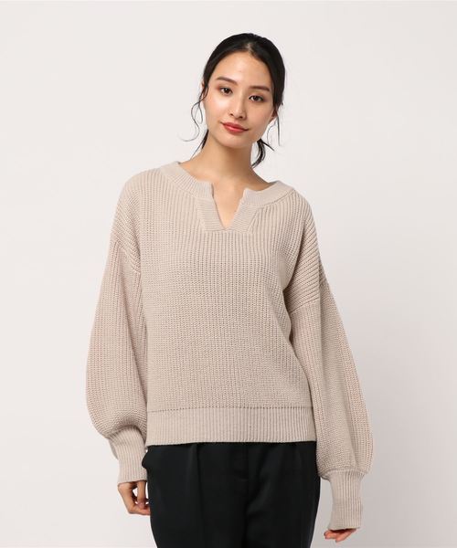 STYLEBLOCK（スタイルブロック）の「片畦編みキーネックビッグシルエットボリュームスリーブニット（ニット/セーター・レディース・ブラック/ベージュ/アイボリー/グリーン系その他/パープル系その他・M）」の10枚目の写真