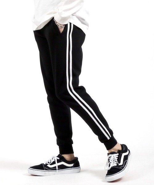 Salong hameu（サロン ハミュー）の「無地・サイドライン スウェット ジョガーパンツ メンズ レディース/トラックパンツ/スリムシルエット（スウェットパンツ・メンズ・グレー系その他2/ブラック系その他/ブラック系その他2/グレー系その他4/グレー系その他3/ブラック/グレー/グレー系その他/チャコール/ブルー系その他2/ネイビー/ブルー系その他・M/L/LL/S）」の2枚目の写真