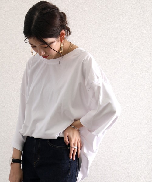 classicalelf(クラシカルエルフ)の「1972 オーバーサイズ バックプリントロング丈クルーネックロゴTシャツ(半袖)(Tシャツ/カットソー・レディース・ホワイト/ブラック/杢グレー・MEDIUM/LARGE/X-LARGE)」の16枚目の写真