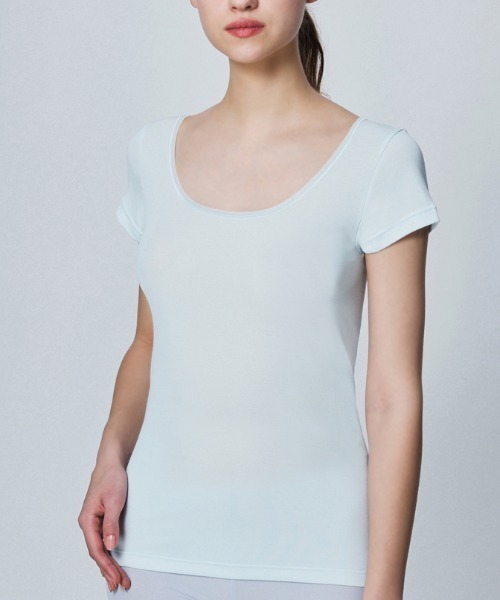 GUNZE（グンゼ）の「COOLMAGIC/クールマジック 汗取り付き2分袖 着る日焼け止め（インナーウェア/肌着・レディース・ブラック/ベージュ/ライラック/ベージュ系その他/サックスブルー/ベージュ系その他2・LARGE/X-LARGE/MEDIUM）」の5枚目の写真