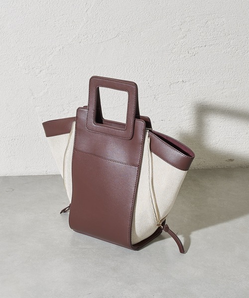 loti（ロティ）の「WEB限定　loti 　スクエアジップWAYミニバッグ（ショルダーバッグ・レディース・ベージュ/ブラウン/ブラック・FREE）」の5枚目の写真