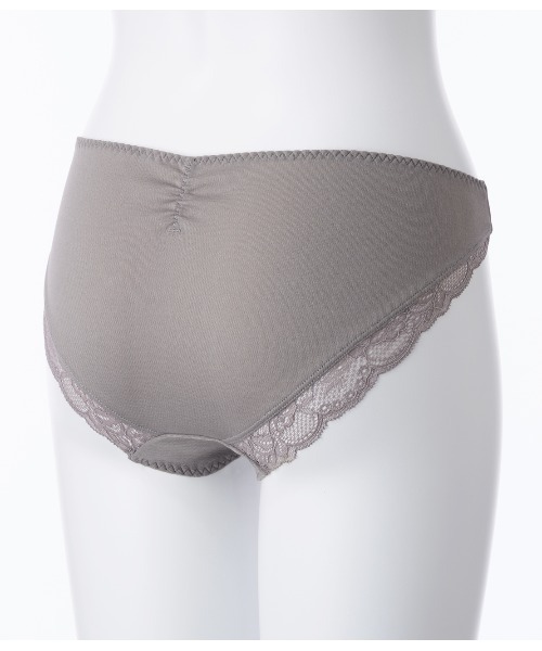 GiRLS by PEACH JOHN（ガールズバイピーチジョン）の「【ノンワイヤー！ほど良く盛れて、フィットする服にもひびきにくい】Ｔシャツノンワイヤーブラジャー＆ショーツセットりらこれ（ブラ&ショーツ・レディース・ブラック/ブルー/ベージュ/ピンクベージュ/スモークピンク/ピンク/ベージュ系その他/アッシュグレー/ライトベージュ・BC65/BC70/DE70/BC75/DE75/DE65）」の16枚目の写真