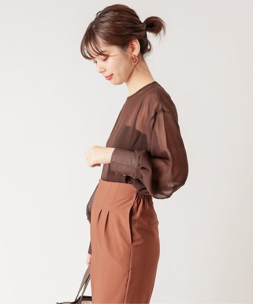 natural couture(ナチュラルクチュール)の「【WEB限定】ボリュームスリーブシアーブラウス(シャツ/ブラウス)」|ダークブラウン