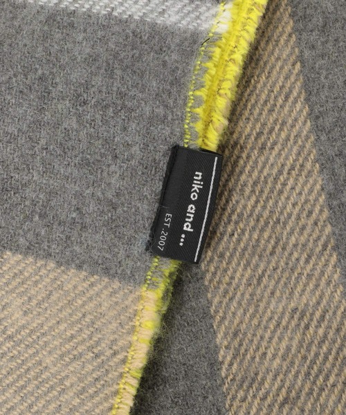 niko and...（ニコアンド）の「オリジナル2WAY無地ストール（ストール/ショール・レディース・ライトブルー/グレー・0）」の6枚目の写真