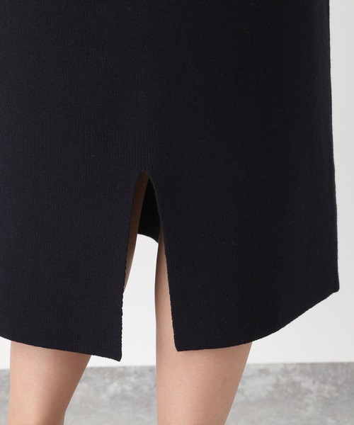 LEPSIM（レプシィム）の「12Gアゼボトルネックワンピース　895188（ワンピース・レディース・ネイビー/グレイッシュベージュ・MEDIUM/LARGE）」の9枚目の写真