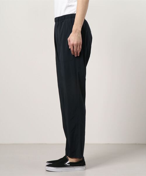 H.I.P. by SOLIDO（エイチアイピーバイソリード）の「H.I.P. by SOLIDO (エイチアイピー バイ ソリード)FETHER WEIGHT RE.TAFFETA RELAX PANTS（その他パンツ・メンズ・チャコールグレー/ブラック/ベージュ・1/2/3/4）」の16枚目の写真