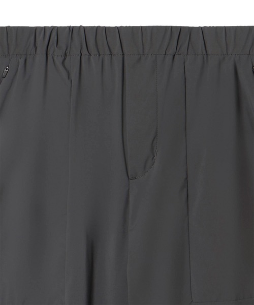 H.I.P. by SOLIDO（エイチアイピーバイソリード）の「H.I.P. by SOLIDO (エイチアイピー バイ ソリード)FETHER WEIGHT RE.TAFFETA RELAX PANTS（その他パンツ・メンズ・チャコールグレー/ブラック/ベージュ・1/2/3/4）」の8枚目の写真
