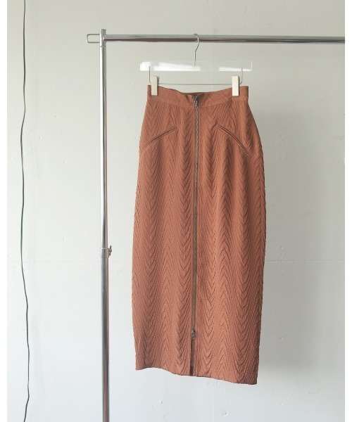 TODAYFUL（トゥデイフル）の「ジャガードジップスカート
