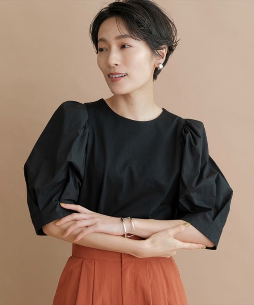 【1度着用のみ美品】 カデュネ 袖コンシャスカットソー シャツ ブラウス CADUNE（カデュネ）の「袖コンシャスカットソー（Tシャツ
