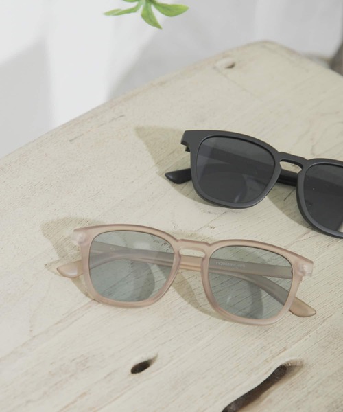 SENSE OF PLACE by URBAN RESEARCH（センスオブプレイスバイアーバンリサーチ）の「ウェリントンフレームサングラス（サングラス・レディース・その他2/その他3/グレー系その他/ブラック系その他/ブラック/その他1・ONE）」の4枚目の写真