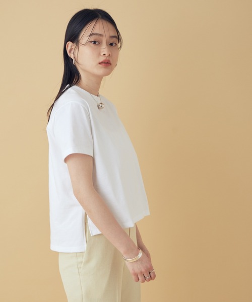 ADAM ET ROPE'(アダムエロペ)の「【UVケア】ファンデーションコンパクトTシャツ(Tシャツ/カットソー・レディース・ホワイト/ダークブラウン/ベージュ・FREE)」の1枚目の写真