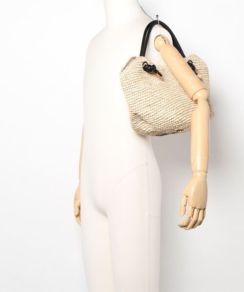 VIOLAd'ORO（ヴィオラドーロ）の「【VIOLAd'ORO】ラフィアトートバッグ（トートバッグ・レディース・ベージュ・FREE）」の5枚目の写真